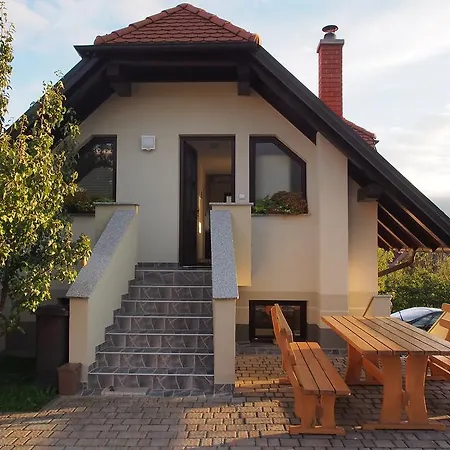 Knap Apartma *